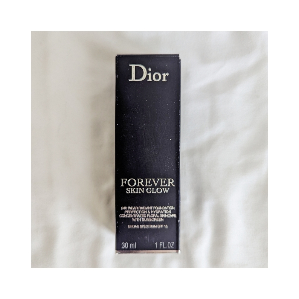 NWT Dior Forever Skin Glow